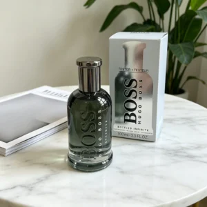 Hugo Boss Woody Ambery Cologne
